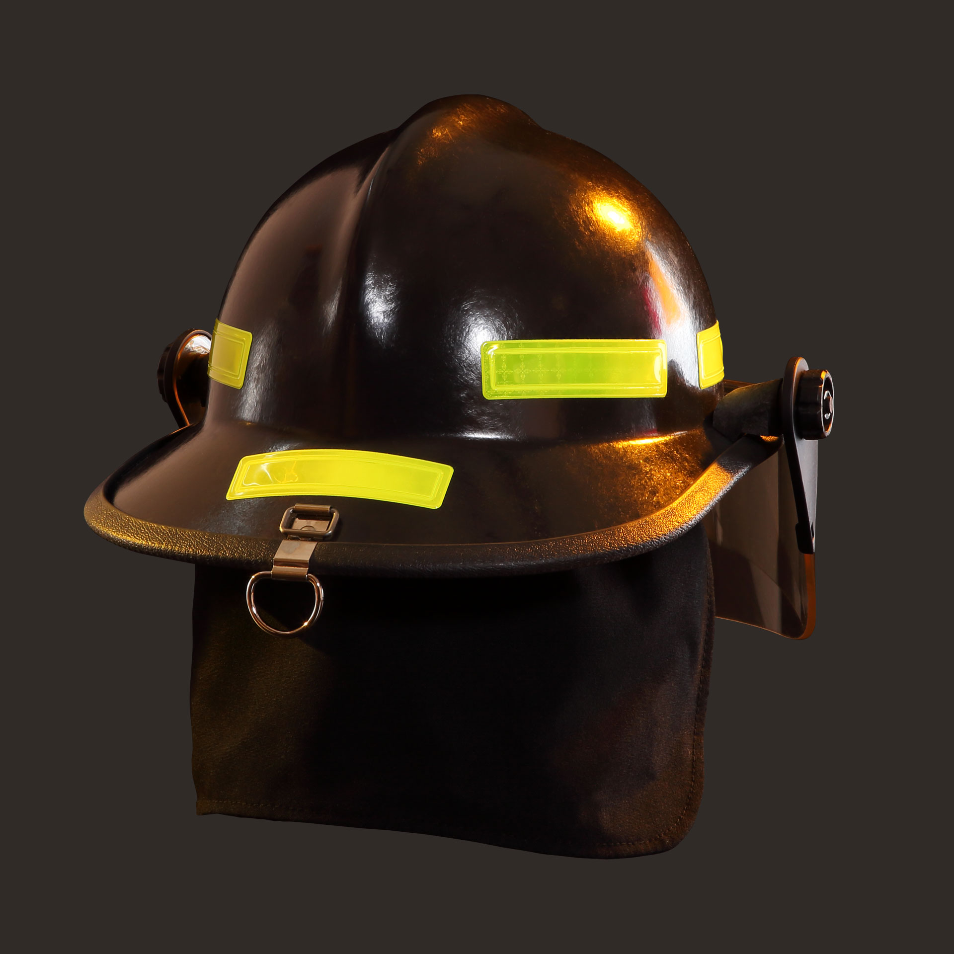 911 Standard Helmet, Black with 4″ Face Shield – Back