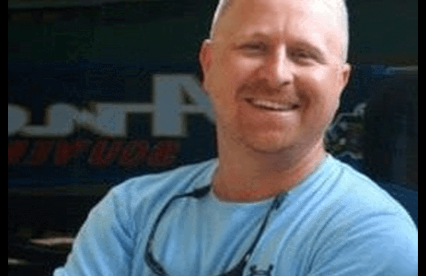 Nathan Dowless